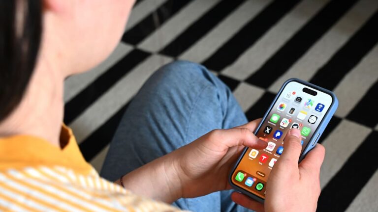Social-Media-Beschränkungen für Minderjährige: Bundesfamilienministerin Prien hält gesetzliche Regelungen weiterhin für möglich